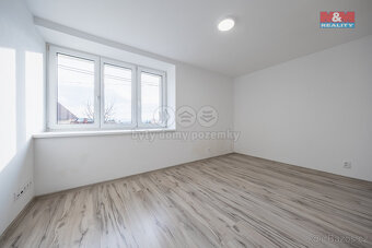 Prodej bytu 3+kk, 98 m², Sedlčany, ul. Nademlýnská - 9