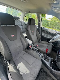 Honda Civic 6g 1.5 vtec - 9