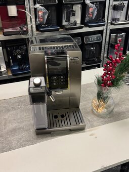 Kávovar DeLonghi Dinamica Plus ECAM370.95.T - 9