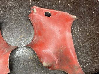 Predám podsedlové plechy JAWA 250/559 panelka - 9
