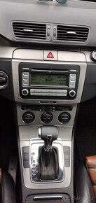 VW Passat 3C var INDIVIDUAL R32 VR6 DSG 1.majitel TOP STAV - 9