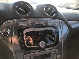 Ford Mondeo IV Titanium, 2009 Ba 2521ccm 162 kW - 9
