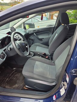 Ford Fiesta 1,2 rok 2009 - 9