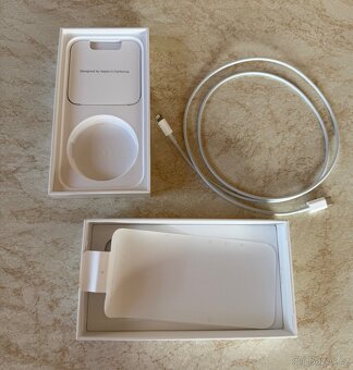 iPhone 14 Pro 128 GB Gold - 9