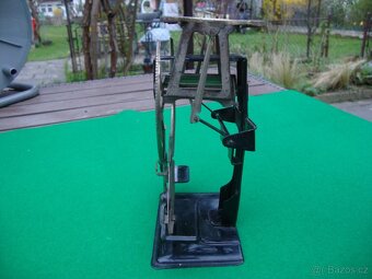 Raritní poštovní váha na dopisy z Rakouska Uherska Secesní - 9