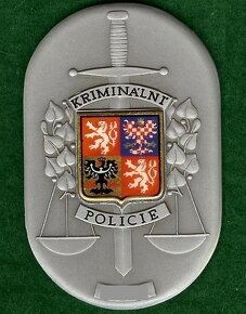 SLUŽEBNÍ ODZNAKY - 9