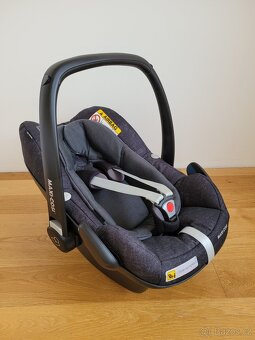 Základna, vajíčko a autosedačka Maxi-Cosi - 9
