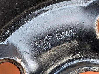 Zimní Kleber 195/65/15 + disky - 9