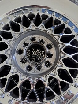 Třídílna BBS Rs 18" 5x120 - 9