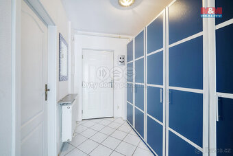 Prodej rodinného domu, 104 m², Karlovy Vary, ul. Boční - 9