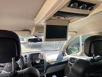 Lancia Voyager - 9