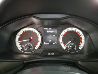 ► ŠKODA KAMIQ 1.5 TSI 110KW MONTE CARLO - LED-NAVI-PANORAMA - 9