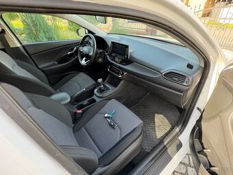 Hyundai i30 Fastback 1.0 T-GDI - 9