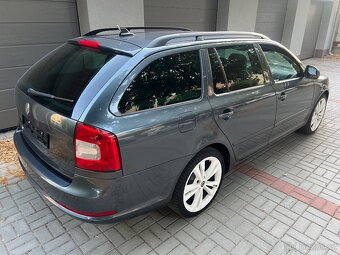 ŠKODA OCTAVIA 2.0TDI 125KW RS /XENON/DSG+F1/FACELIFT - 9