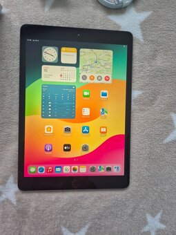 Apple iPad 7. generace 32gb TOP stav - 9