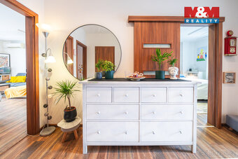 Prodej rodinného domu, 91 m², Postřižín, ul. Kozomínská - 9