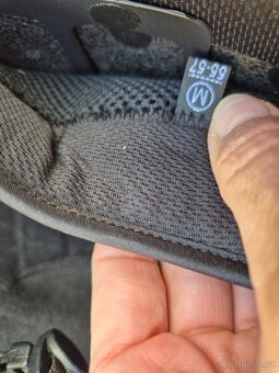 Jezdecká přilba M - drezurní - 9