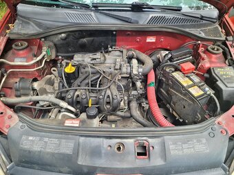 Renault Clio 1,2 - 9