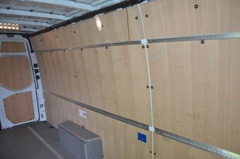 Mercedes-Benz Sprinter 317 CDI XL výbava 22.000 km - 9