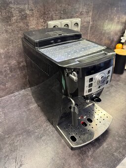 Delonghi Magnifica S ECAM 22.110 - 9