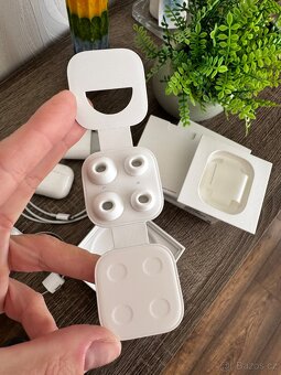 Apple Airpods PRO - 9