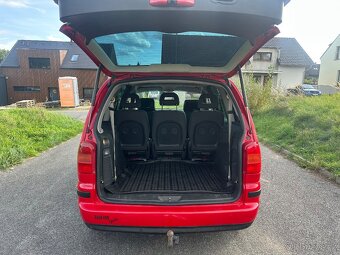 Volkswagen Sharan 1.9 TDI 96kw - 9