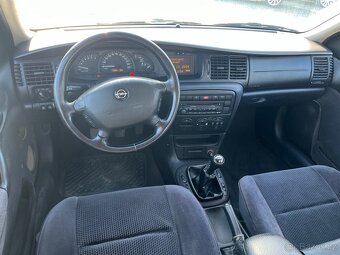 Opel Vectra 1,8i 92kw 2001 Digiklima - 9