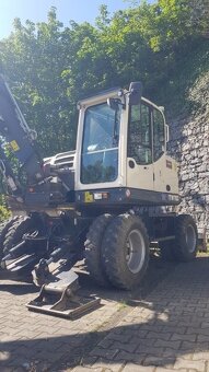 Kolové rypadlo Schaeff TW110 - 9