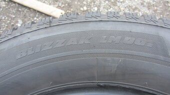 Zimní pneu 215/65/17 Bridgestone - 9