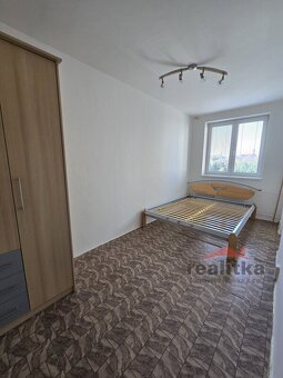 Pronájem hezkého bytu 2+1, 44m2, Opava, ul. Antonína Sovy - 9