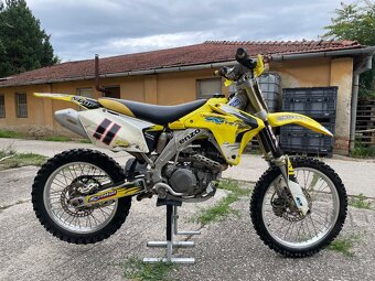 Suzuki RMZ 450 2007 - 9