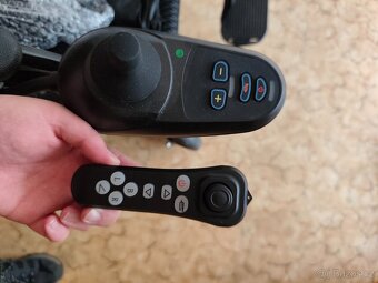 Elektricky invalidní vozík COMFY GO X-6 - 9