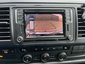 VW Caravelle Comfortline T6 2.0 TDI 110kW DSG 8míst CAMPER - 9