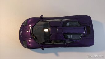 Model McLaren F1 1:18 LCD Models - 9