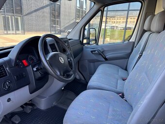 Volkswagen Crafter, 2,5 TDi 100kW - 9