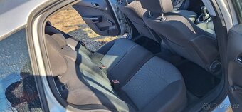 Opel Astra 1.6 Twinport - 9