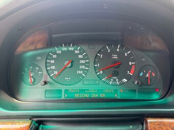 BMW E39 535i V8 - 9