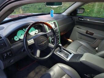 CHRYSLER 300C 2.7 142KW VÝMĚNA MOŽNÁ - 9