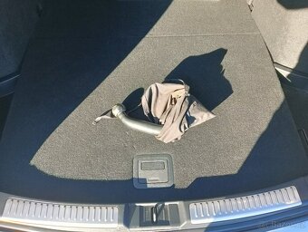 Mazda 6 combi 2,0i Revolution - 9