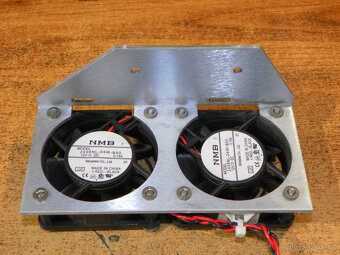 3x napájecí zdroj EMERSON LPS200-M, 5, 12, 24 VDC / 700 W - 9