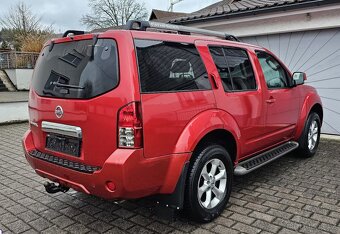 Nissan Pathfinder 2.5 dCi SE 140kw - 9