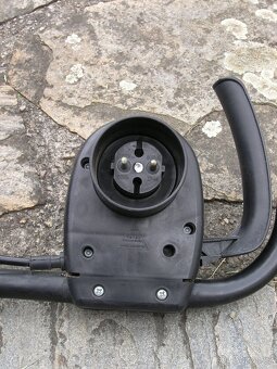 Zahradní elektrický vertikutátor ASGATEC EV 1400 - 9