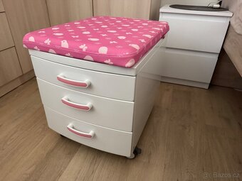 Prodám rostoucí stůl a židli - 9