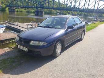 Mitsubishi Carisma 1.6 rok 1997 - 9
