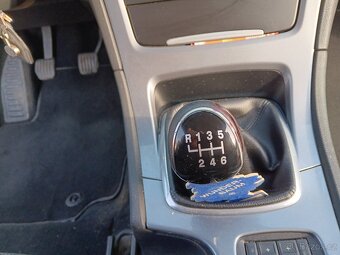 Ford mondeo mk4 - 9