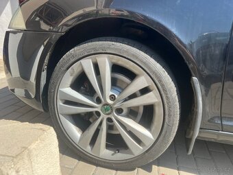 Škoda Octavia 2 RS 2.0 tdi 125kW - 9