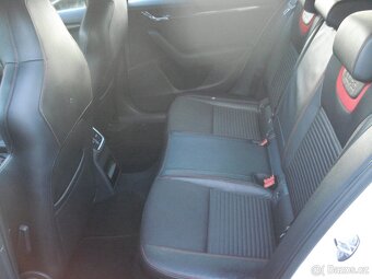 ŠKODA OCTAVIA KOMBI RS 2.0 TDI AUTOMAT - 9