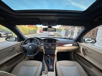 BMW E90 325i rezervováno - 9