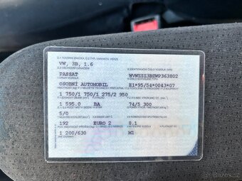 Volkswagen Passat - 9