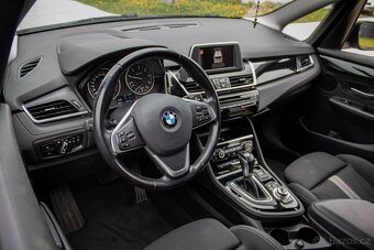 BMW Rad 2 Gran Tourer 220d xDrive Sport Line A/T - 9